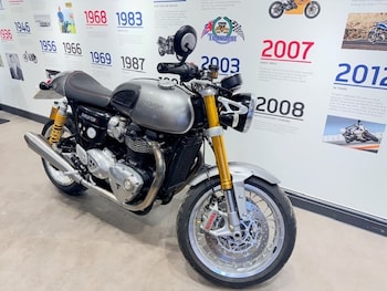 Used Triumph THRUXTON R 2016 for sale - bike-78145922: Photo