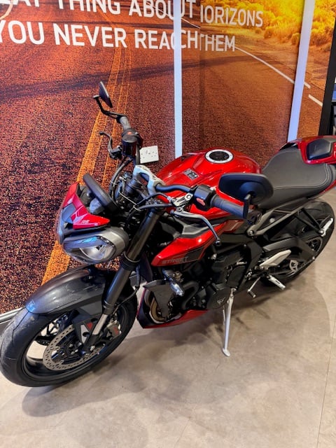 Triumph STREET TRIPLE 765 RS
