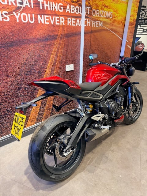 Triumph STREET TRIPLE 765 RS