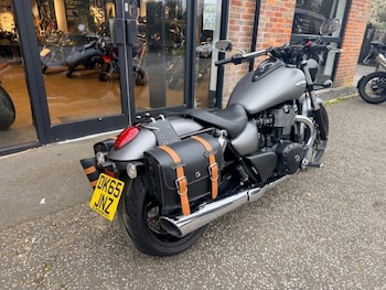 Used Triumph THUNDERBIRD STORM 2015 for sale - bike-77906377: Photo