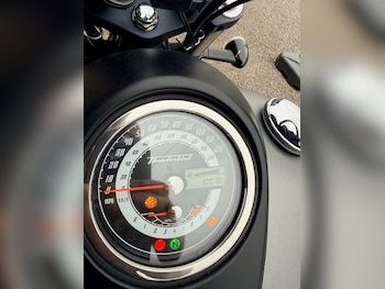 Used Triumph THUNDERBIRD STORM 2015 for sale - bike-77906377: Photo