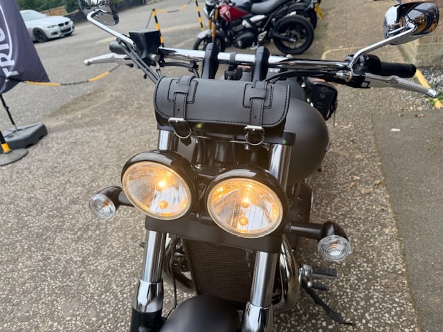 Triumph THUNDERBIRD STORM