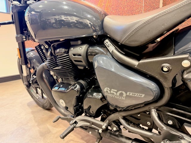 Royal Enfield SHOTGUN 650