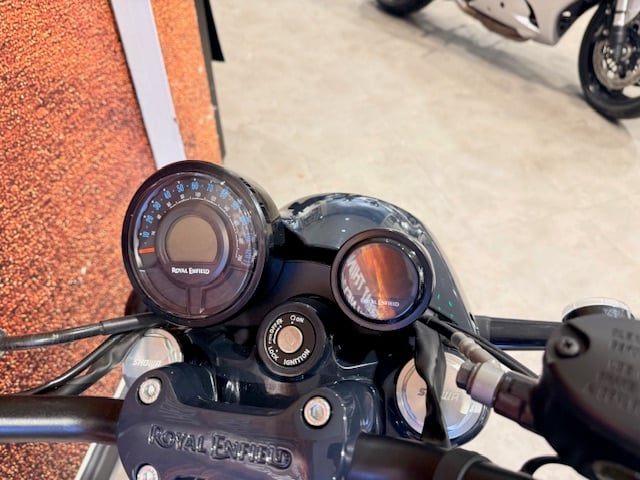 Royal Enfield SHOTGUN 650