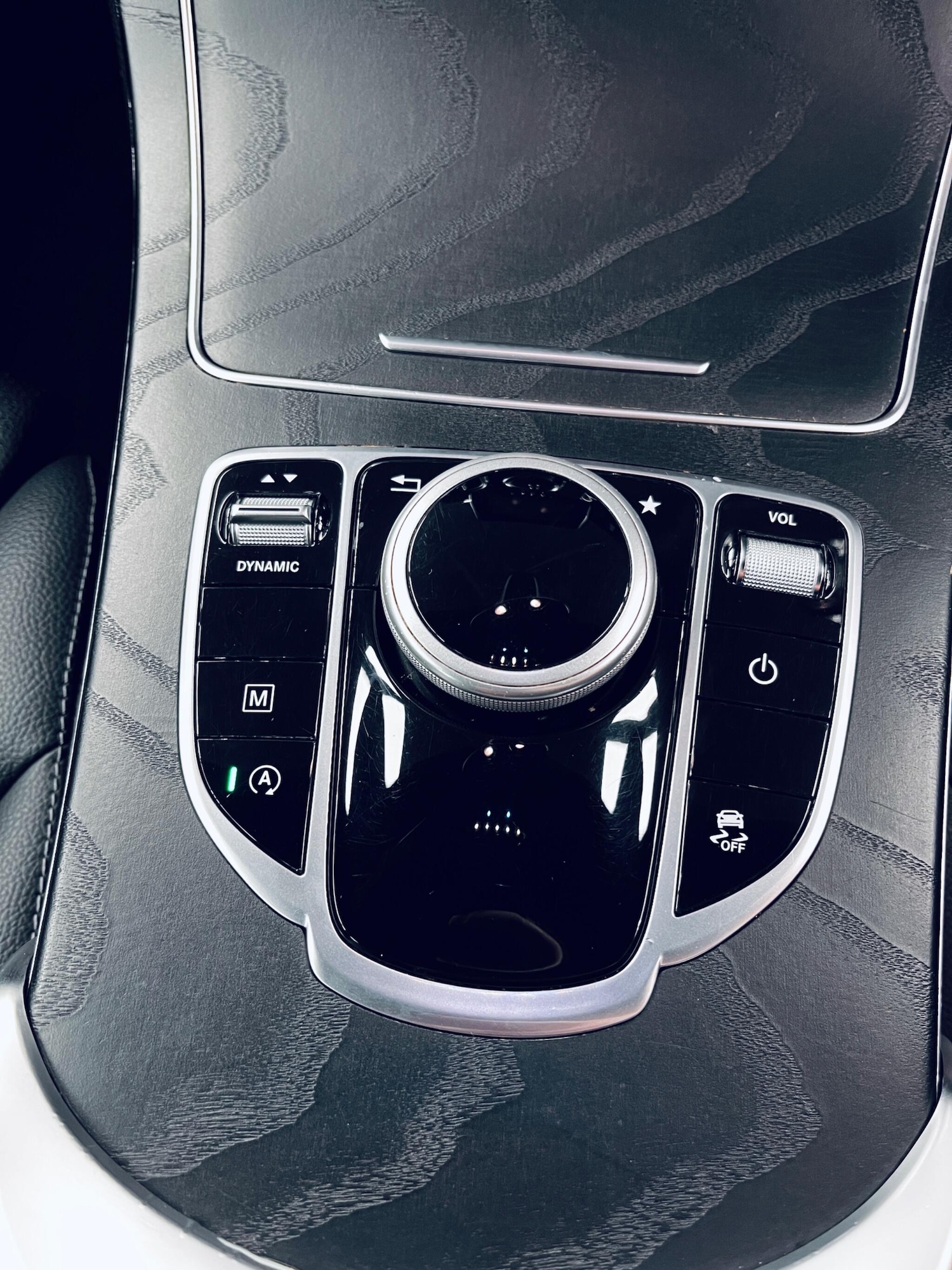 Used Mercedes-Benz GLC 2018 for sale - 77738431: Photo 45