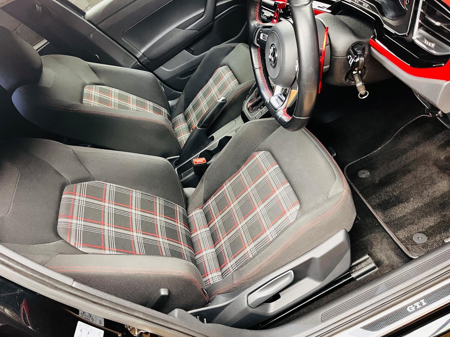 Used Volkswagen Polo for sale - 77550648: Photo 23