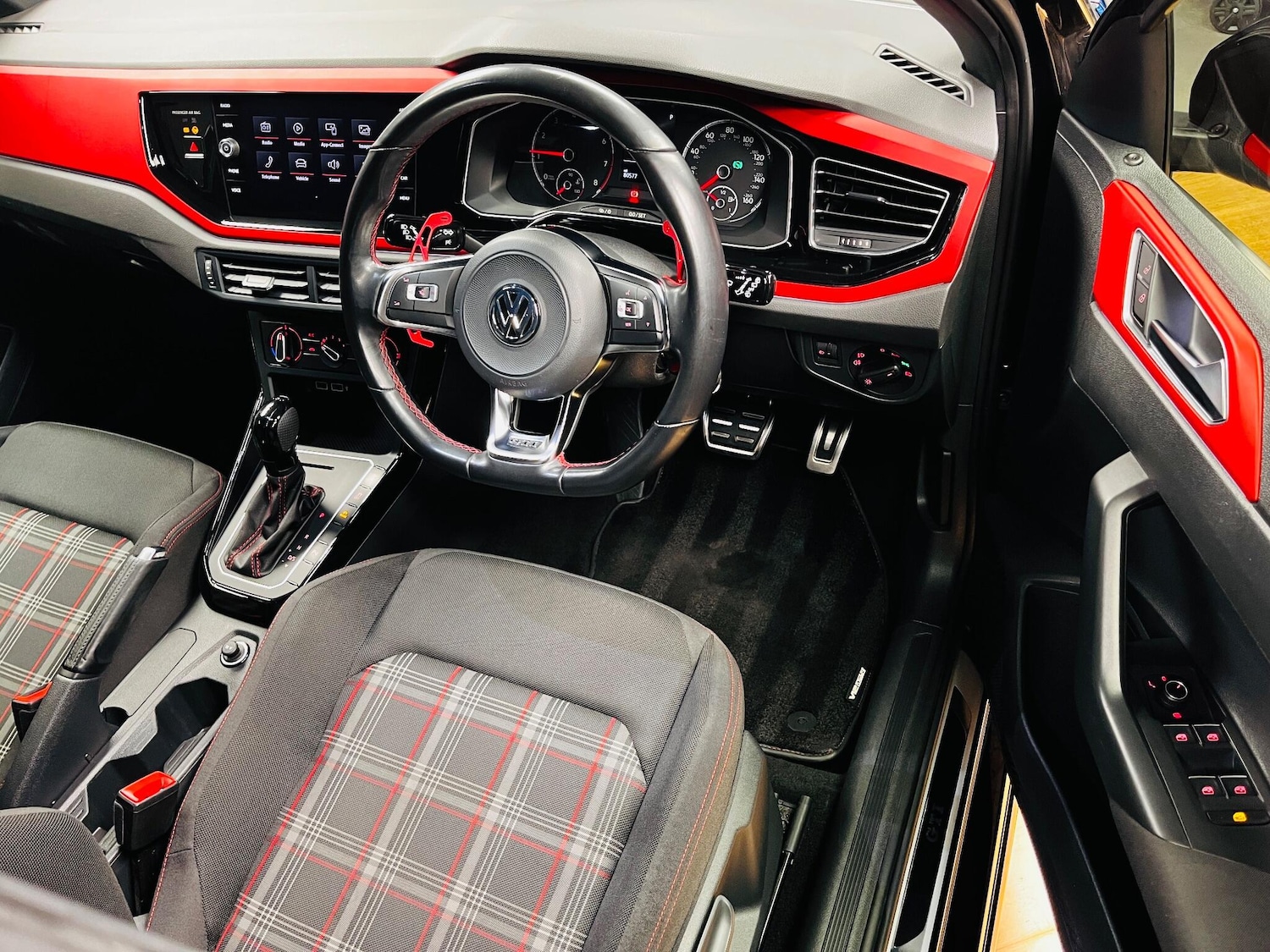 Used Volkswagen Polo for sale - 77550648: Photo 4