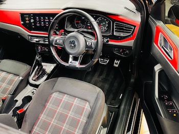 Used Volkswagen Polo 2019 for sale - 77550648: Photo