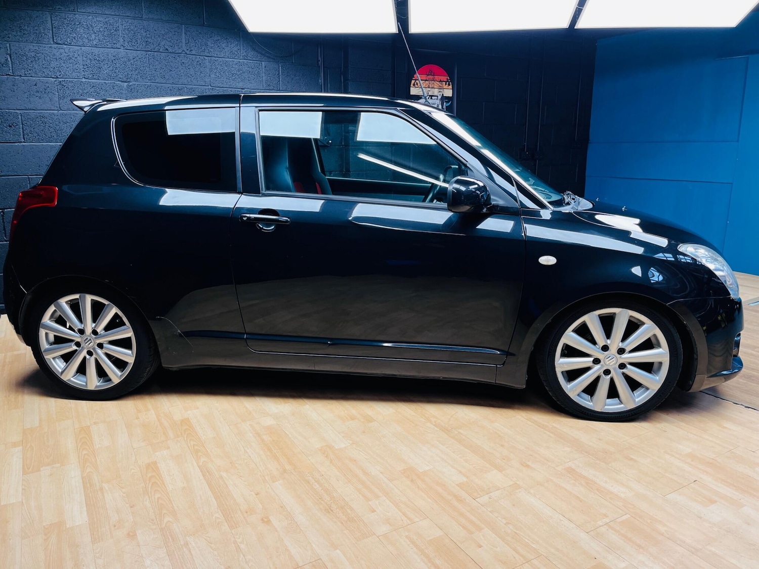 Used Suzuki Swift for sale - 77705562: Photo 2