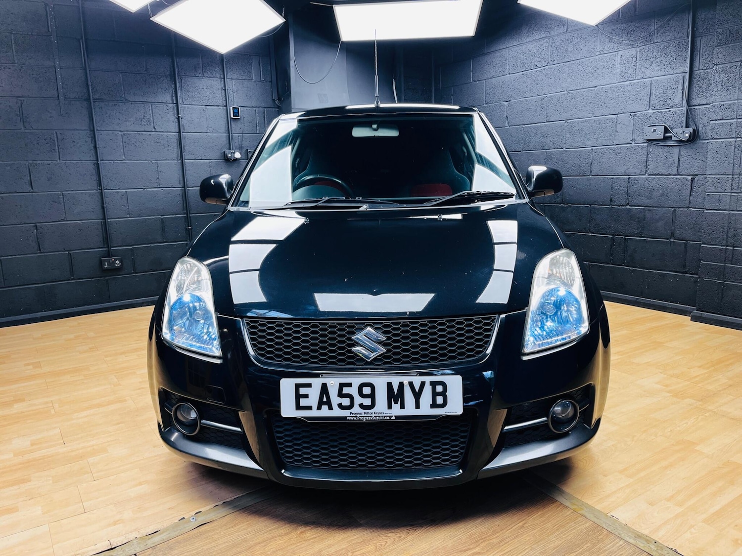 Used Suzuki Swift for sale - 77705562: Photo 5