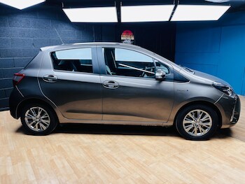 Used Toyota Yaris 2017 for sale - 78115802: Photo