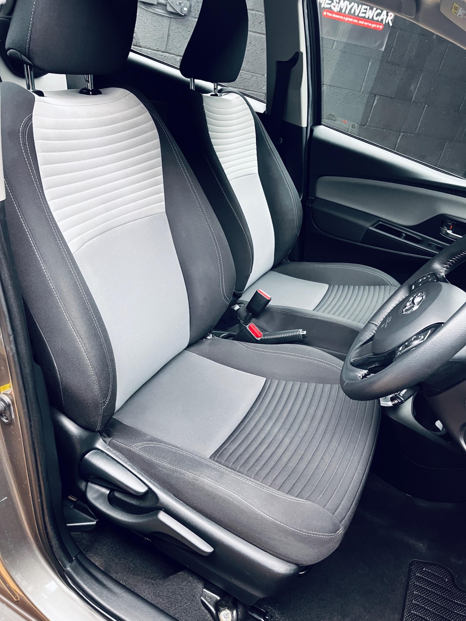 Used Toyota Yaris for sale - 78115802: Photo 37