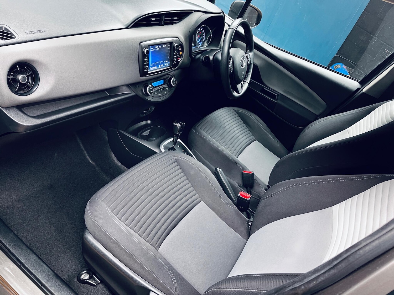 Used Toyota Yaris for sale - 78115802: Photo 38