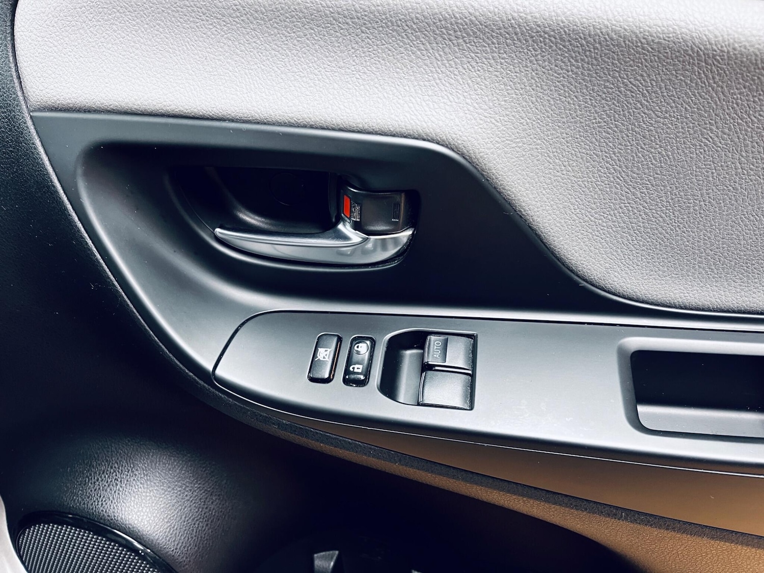 Used Toyota Yaris for sale - 78115802: Photo 41