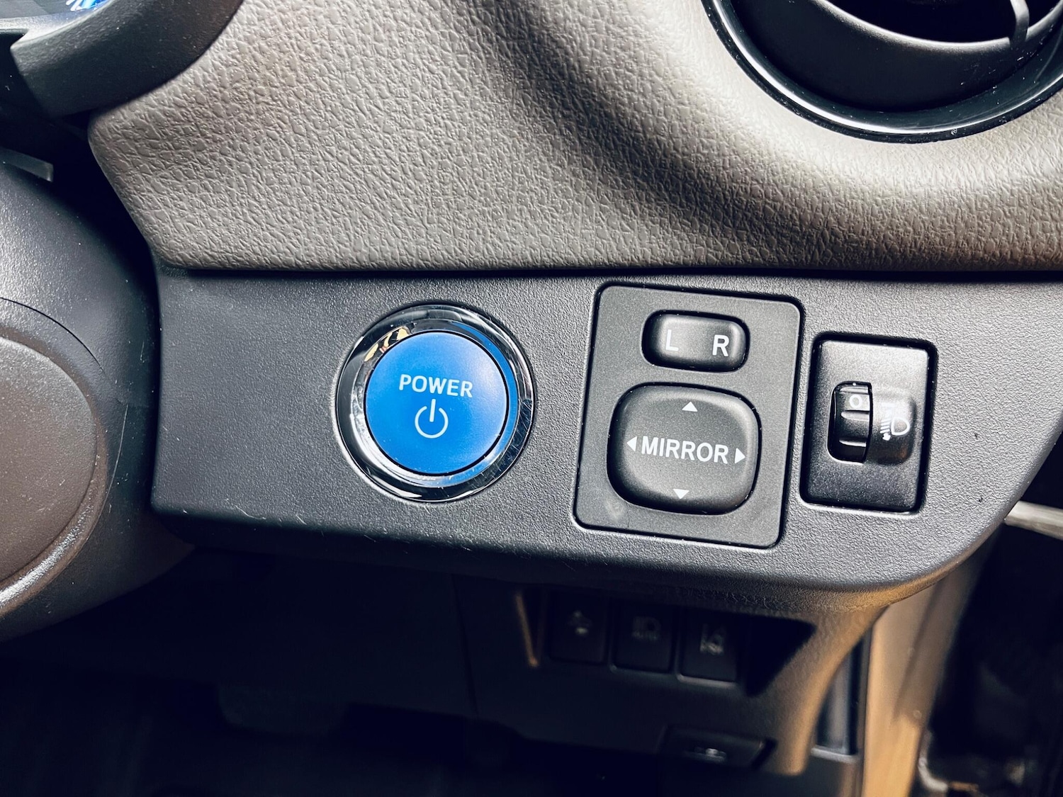 Used Toyota Yaris for sale - 78115802: Photo 42