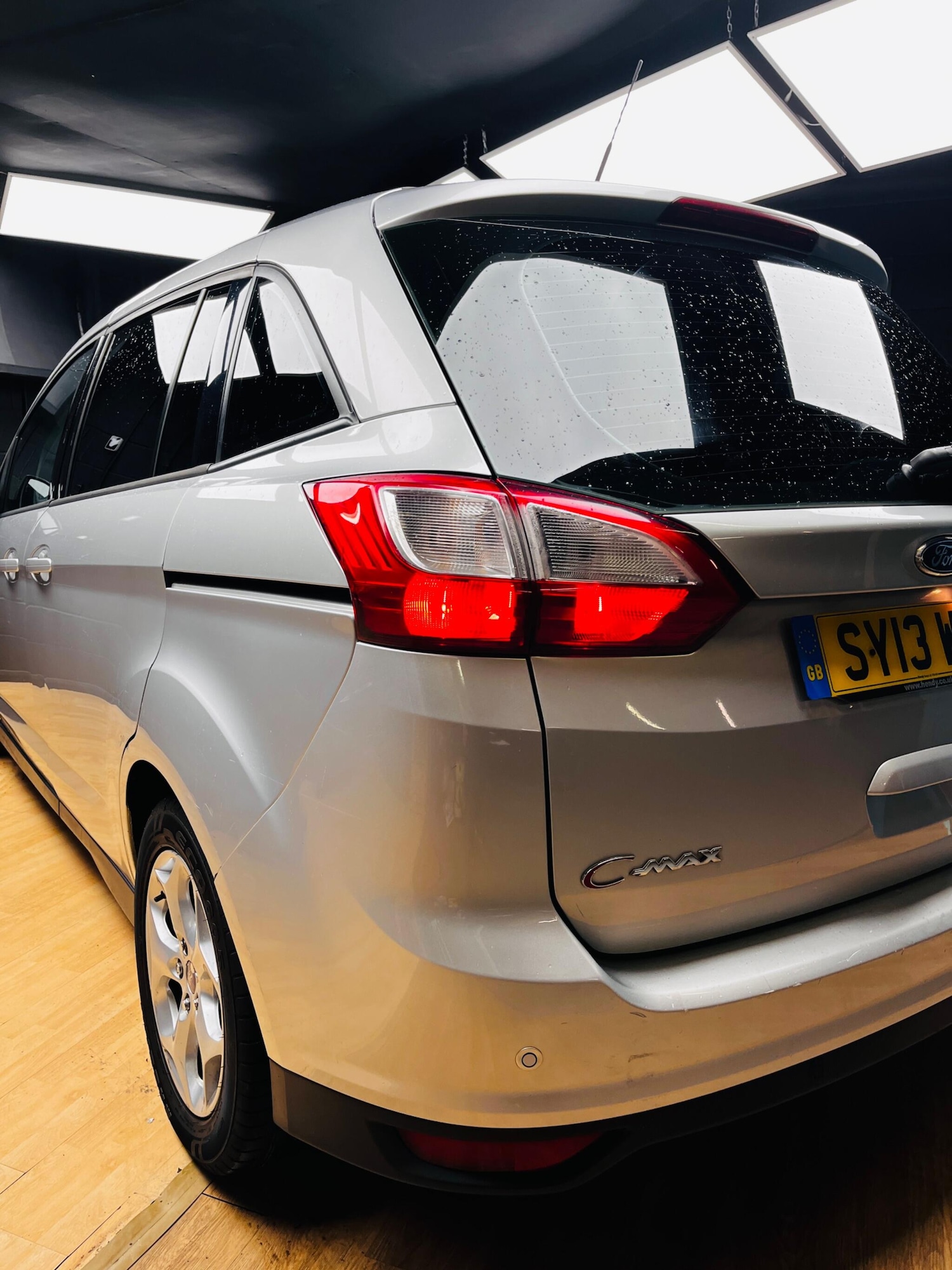 Used Ford Grand C-Max 2013 for sale - 77550328: Photo 16