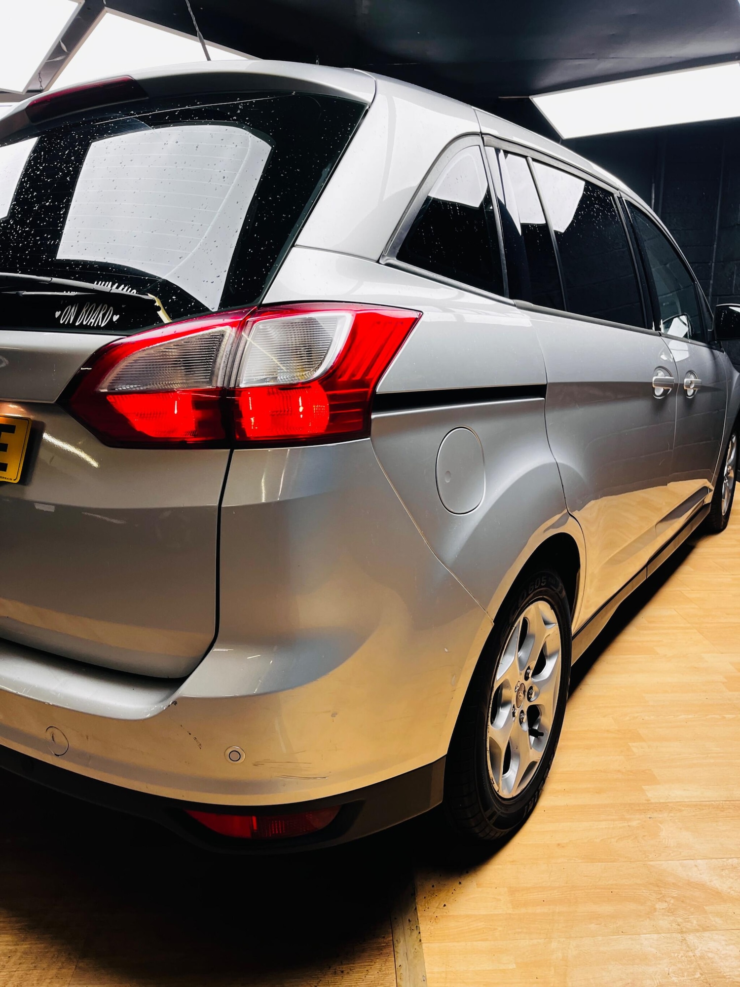 Used Ford Grand C-Max 2013 for sale - 77550328: Photo 17