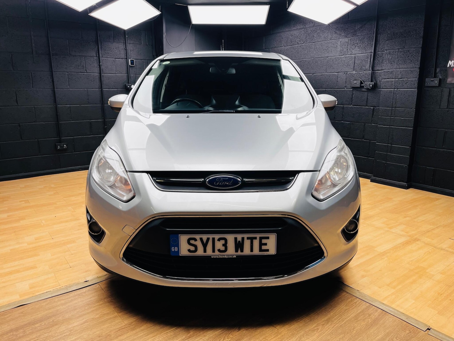 Used Ford Grand C-Max 2013 for sale - 77550328: Photo 5