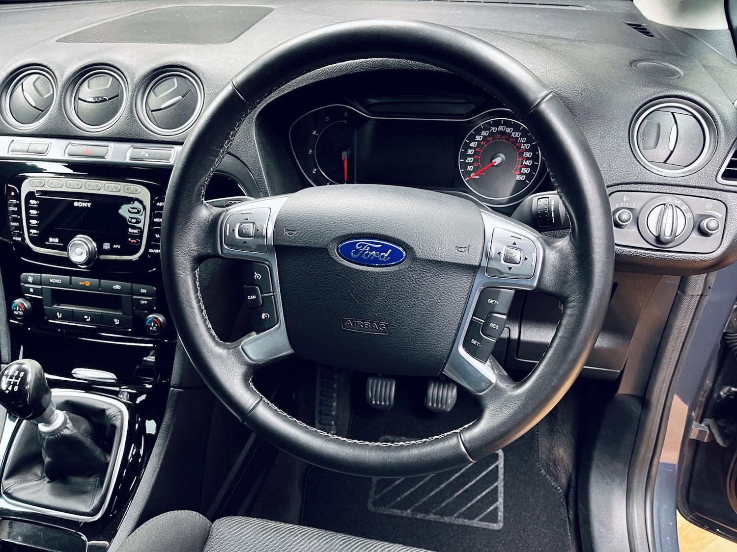 Used Ford S-Max 2011 for sale - 77550349: Photo 23