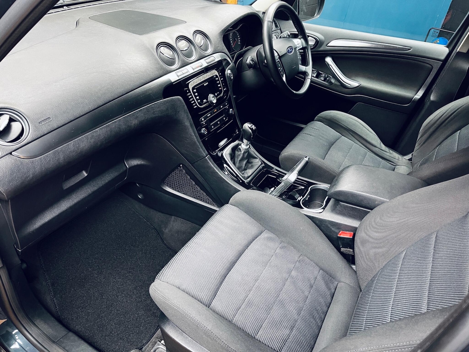 Used Ford S-Max 2011 for sale - 77550349: Photo 31