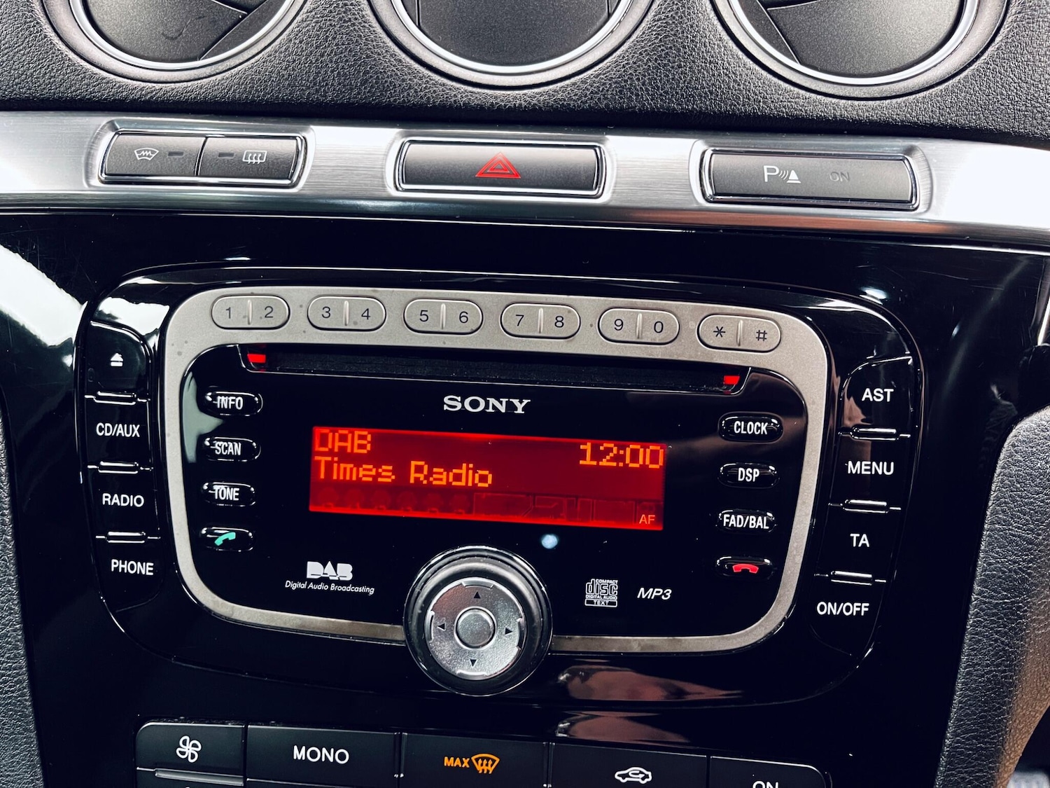 Used Ford S-Max 2011 for sale - 77550349: Photo 35