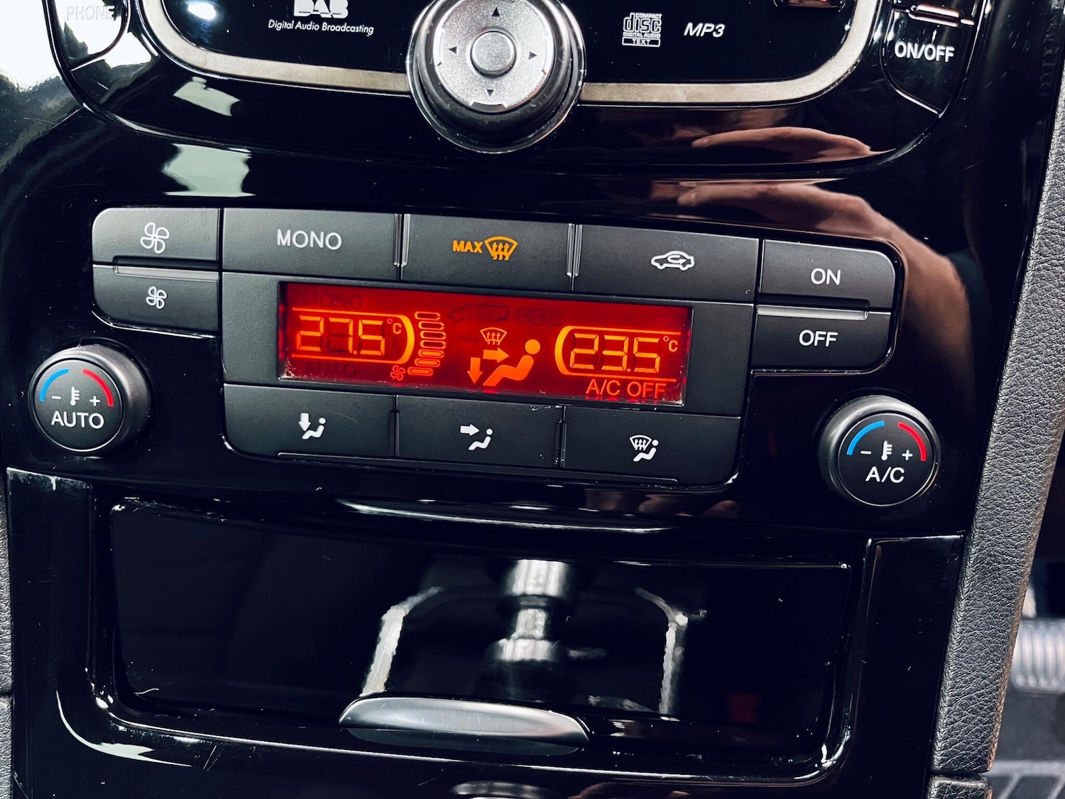 Used Ford S-Max 2011 for sale - 77550349: Photo 38