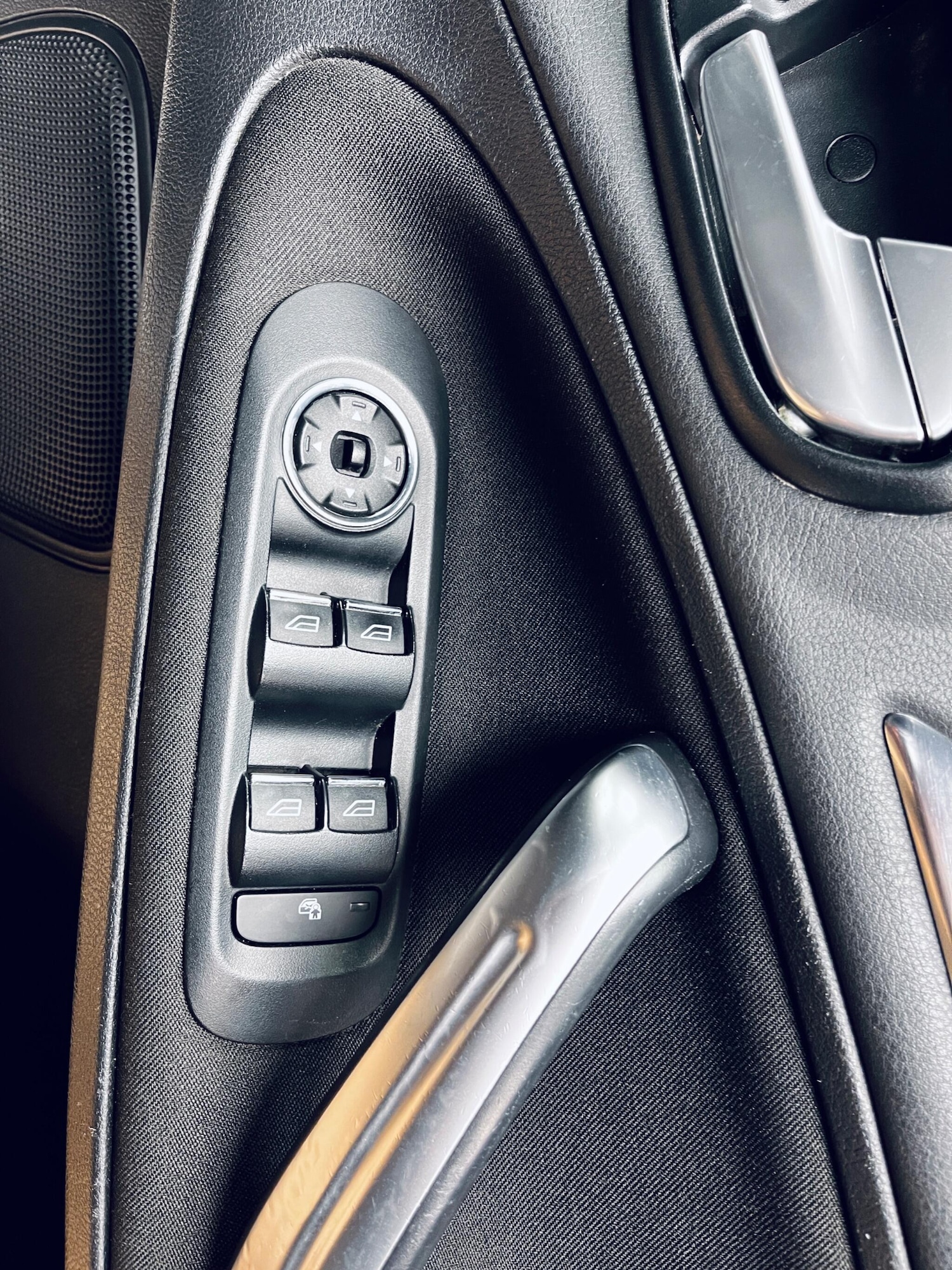 Used Ford S-Max 2011 for sale - 77550349: Photo 42