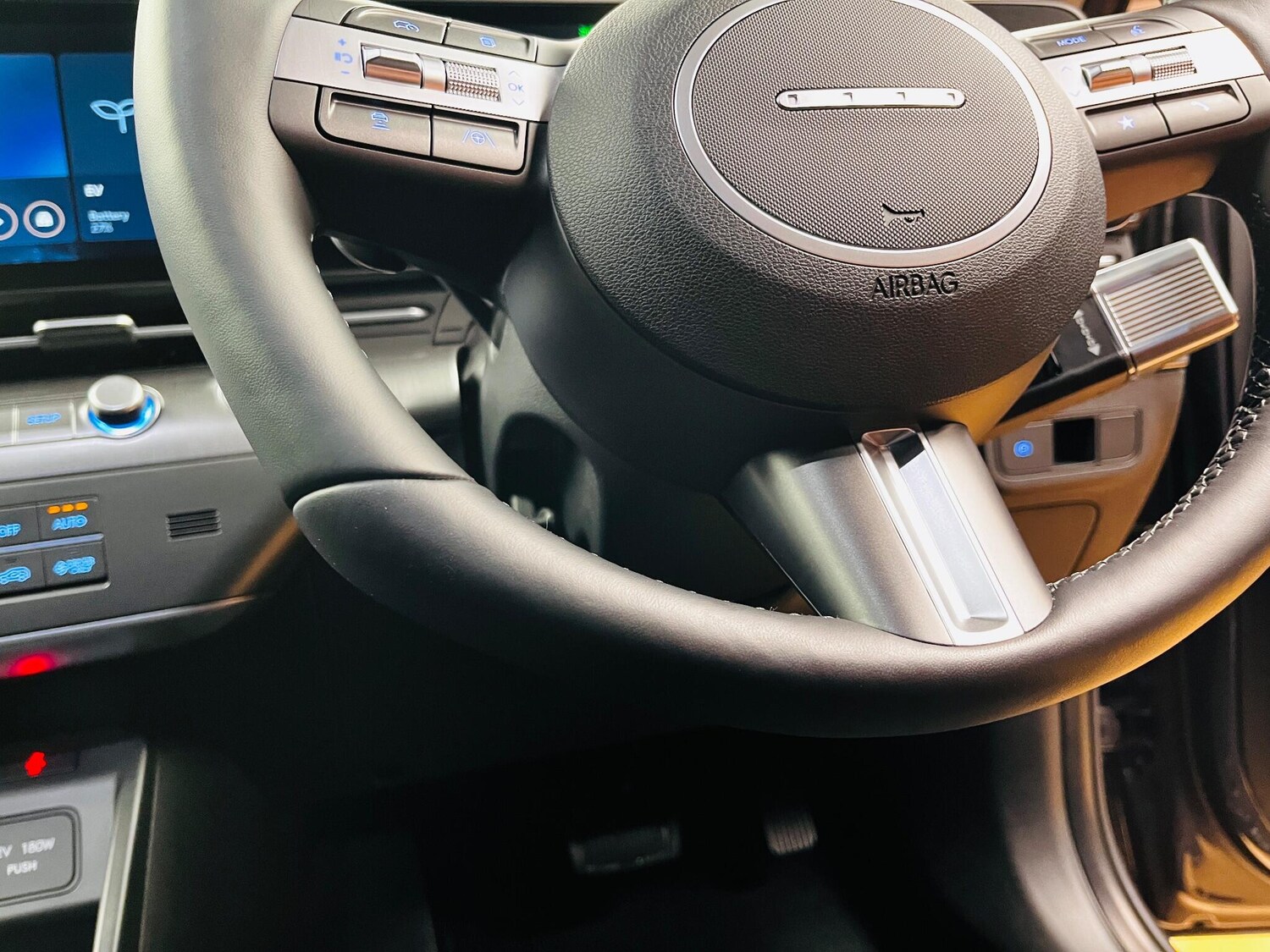 Used Hyundai KONA 2025 for sale - 77550643: Photo 33