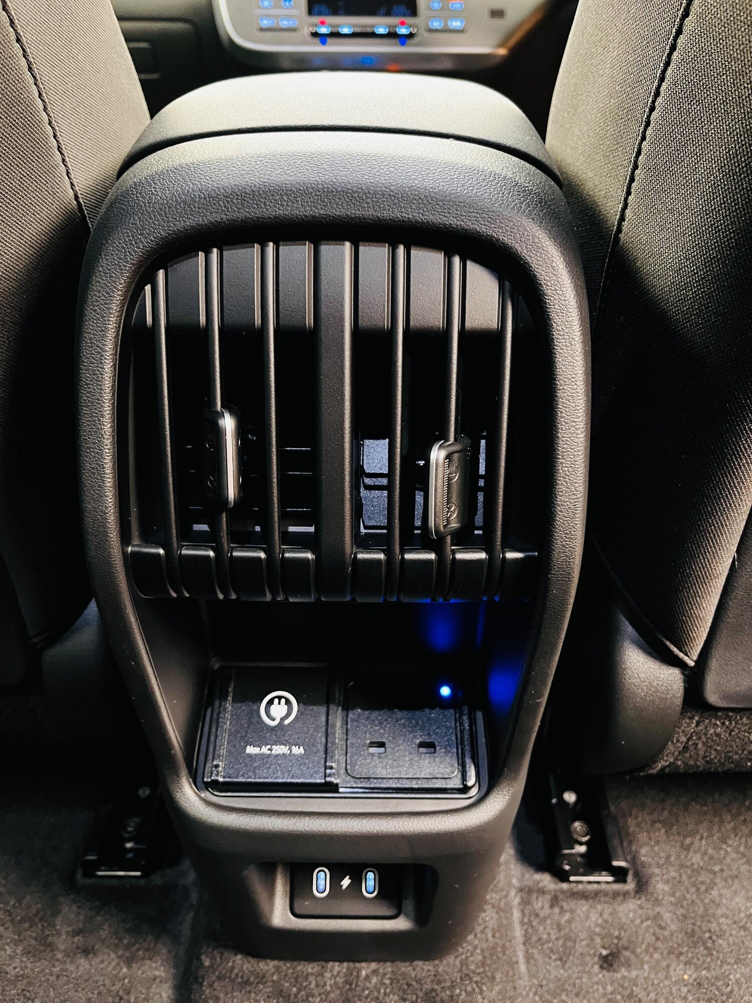 Used Hyundai KONA 2025 for sale - 77550643: Photo 58