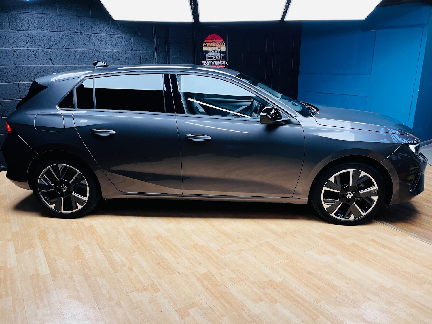 Used Vauxhall Astra 2025 for sale - 77550236: Photo 2