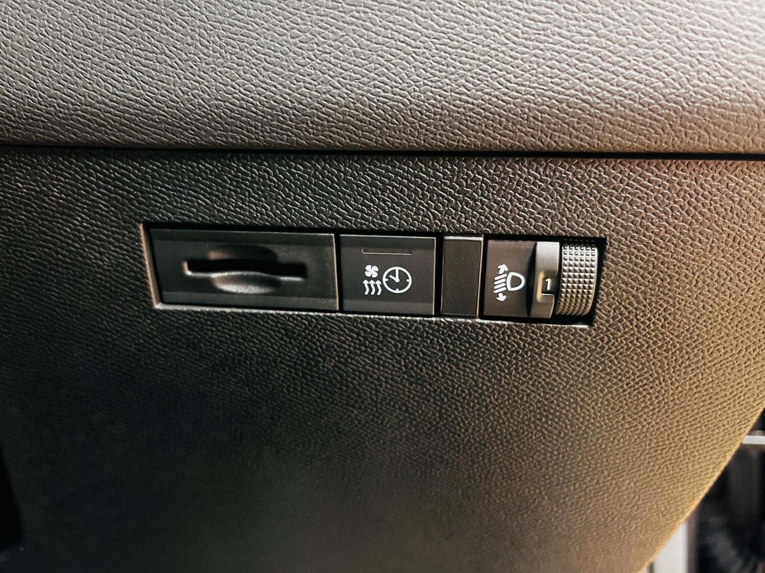 Used Vauxhall Astra 2025 for sale - 77550236: Photo 47