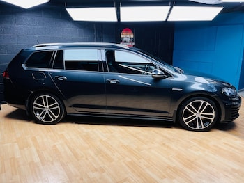 Used Volkswagen Golf 2016 for sale - 77723818: Photo