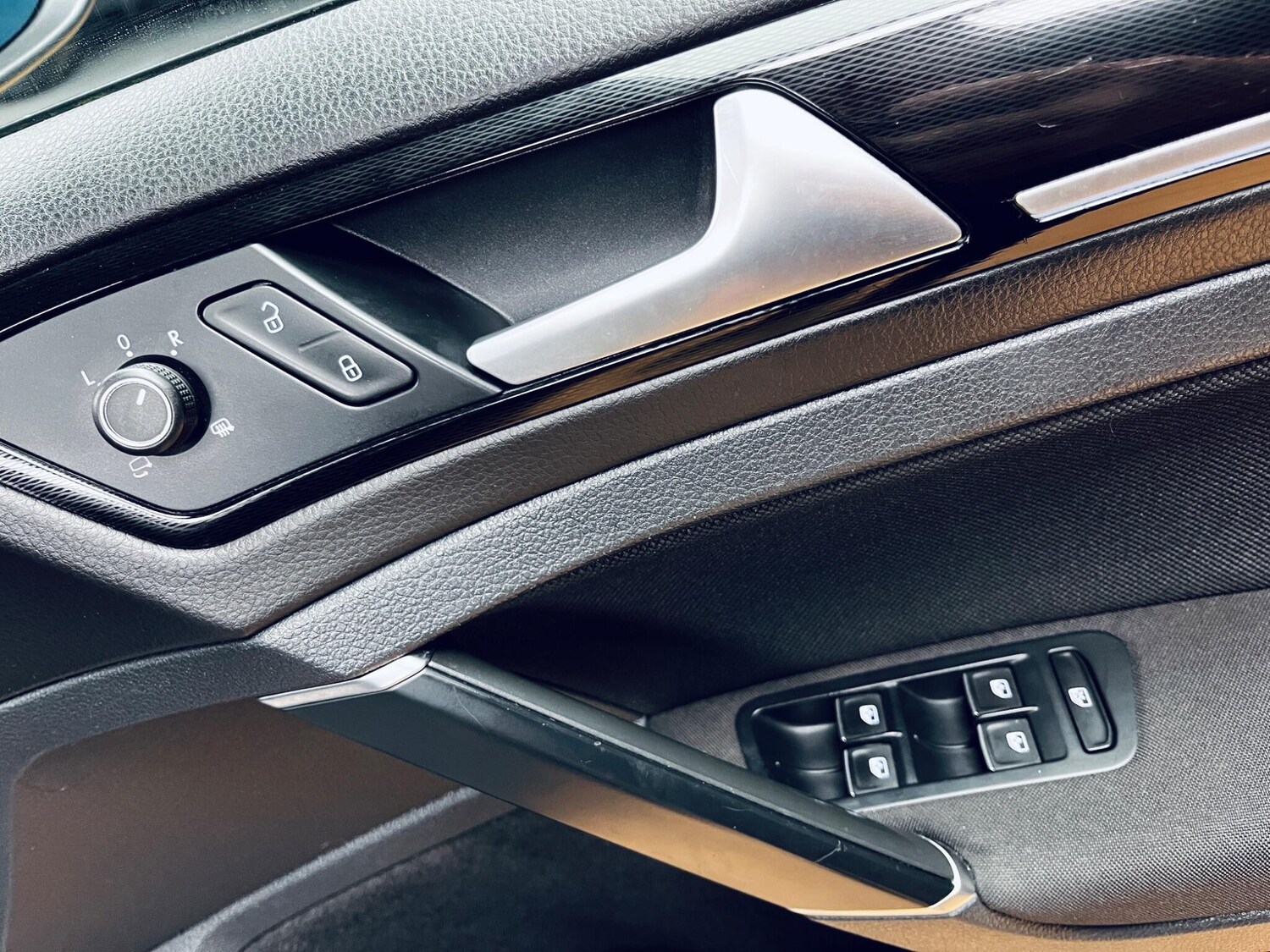 Used Volkswagen Golf 2016 for sale - 77723818: Photo 31