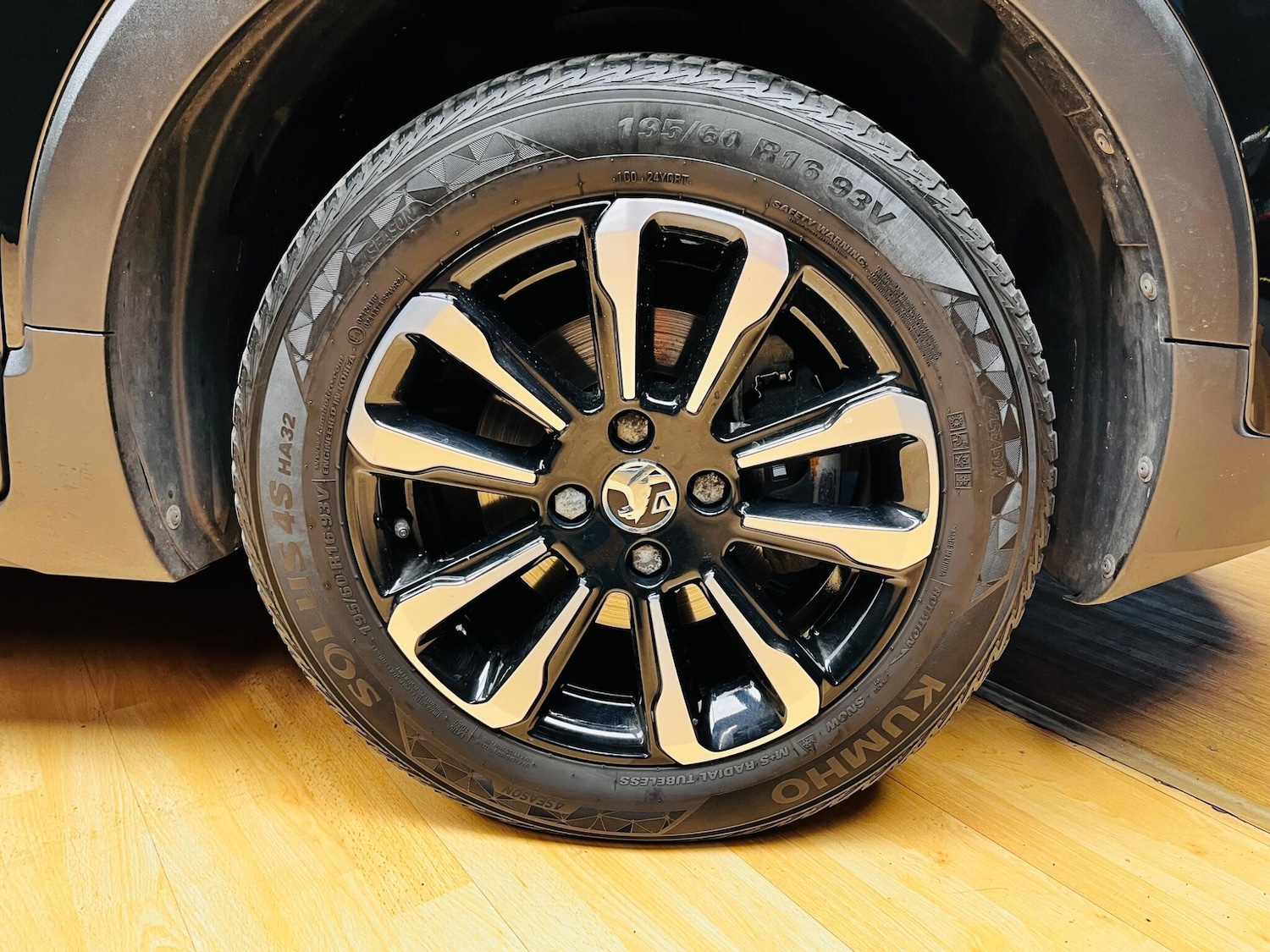 Used Vauxhall Crossland 2022 for sale - 77549657: Photo 21