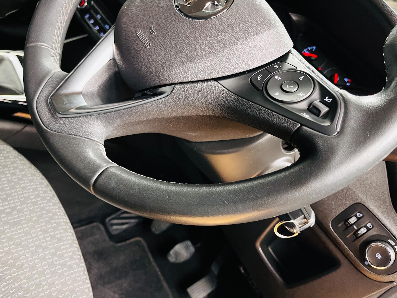 Used Vauxhall Crossland 2022 for sale - 77549657: Photo 28