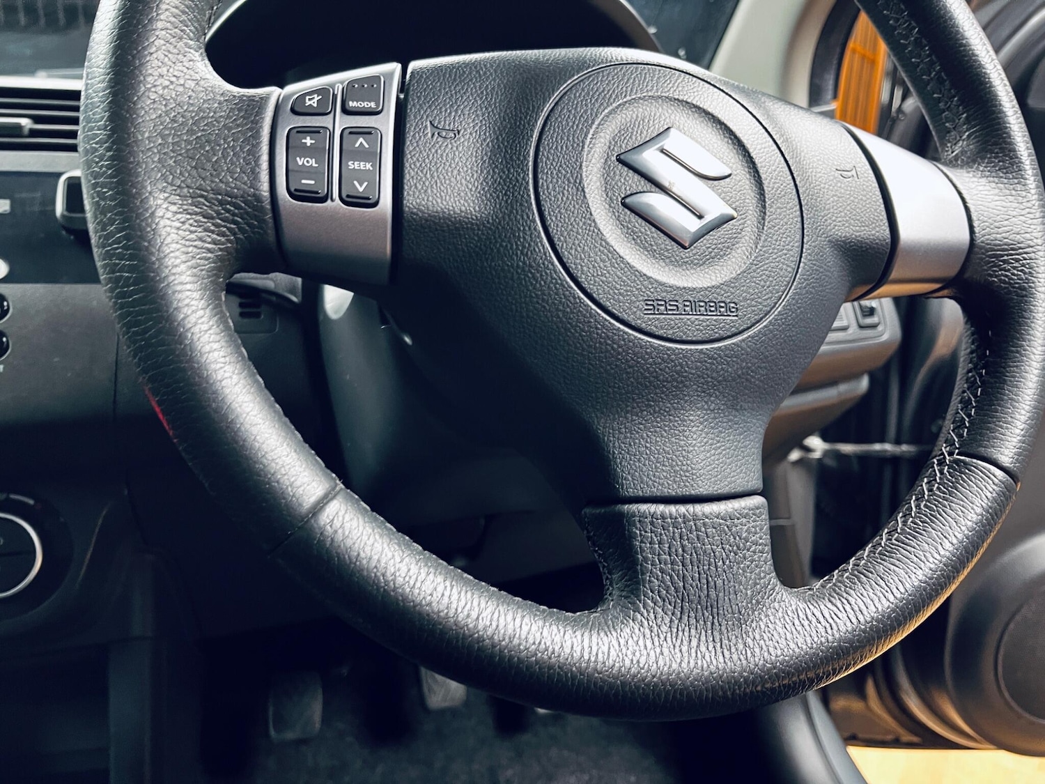 Used Suzuki Swift 2011 for sale - 78047875: Photo 27