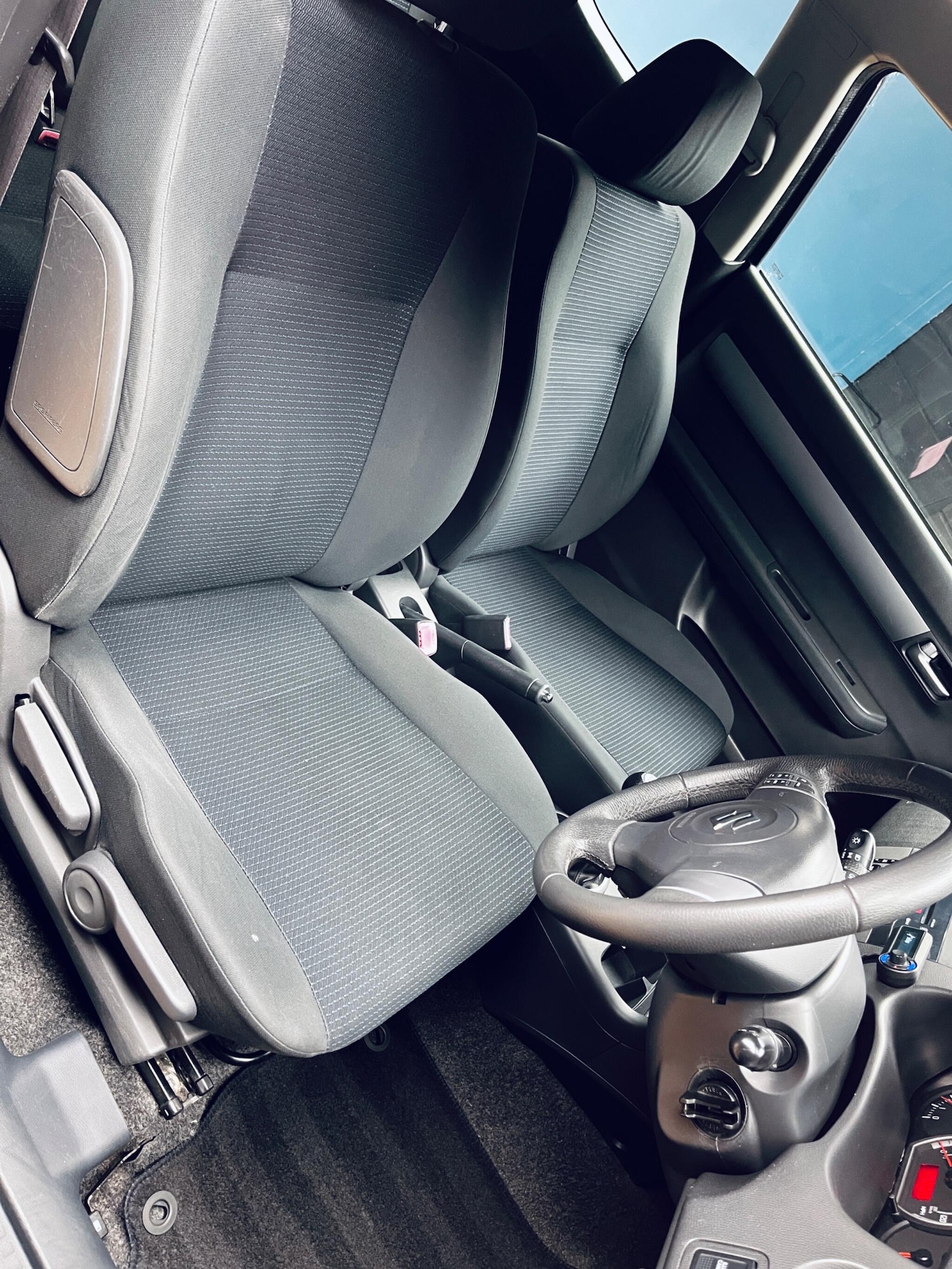 Used Suzuki Swift 2011 for sale - 78047875: Photo 29