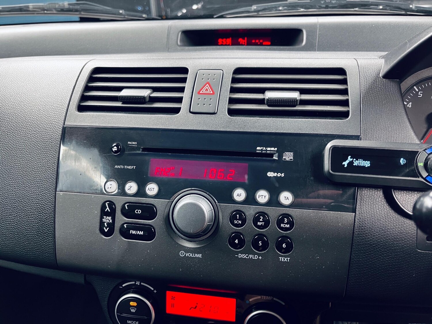 Used Suzuki Swift 2011 for sale - 78047875: Photo 39