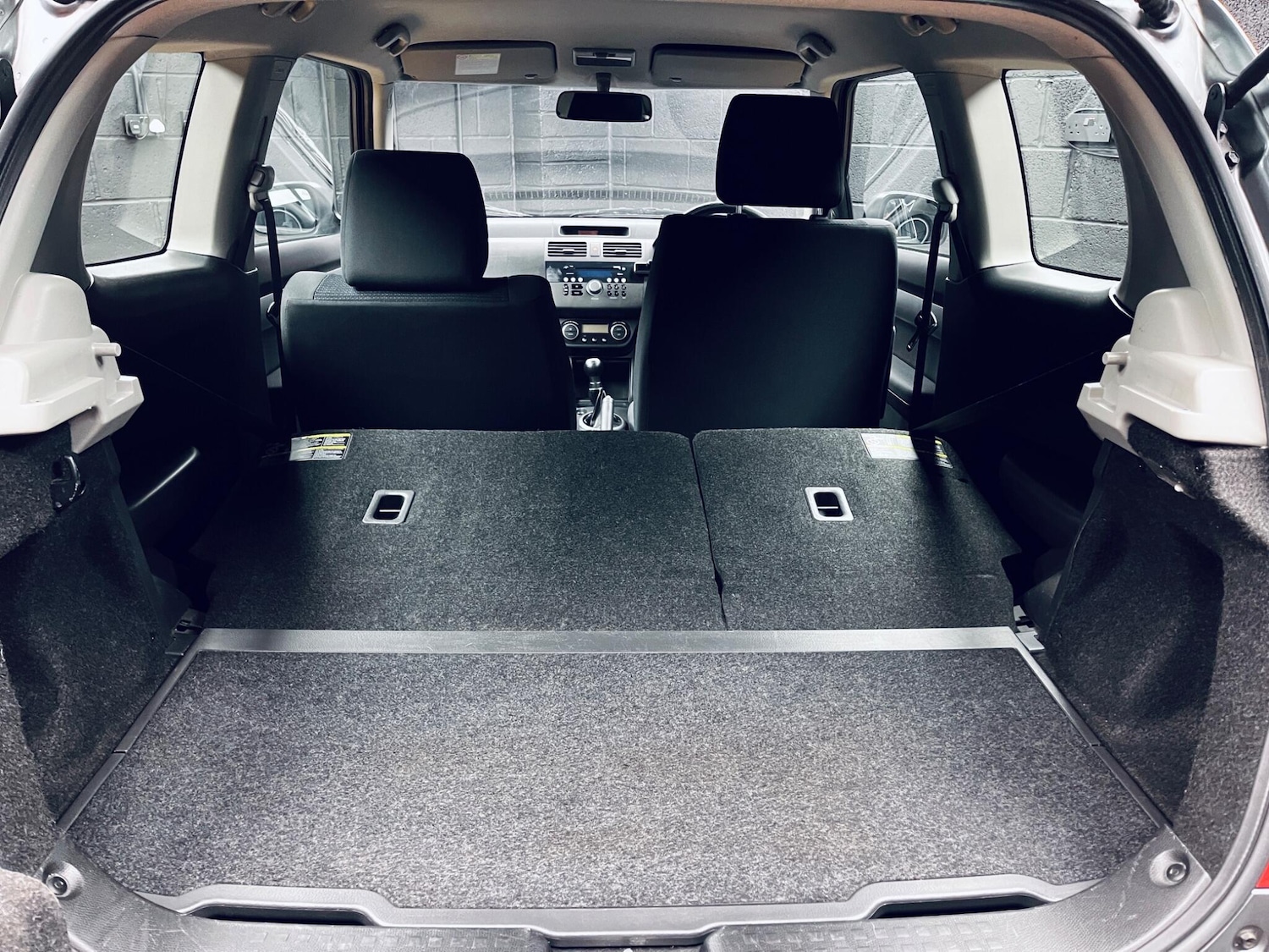 Used Suzuki Swift 2011 for sale - 78047875: Photo 42