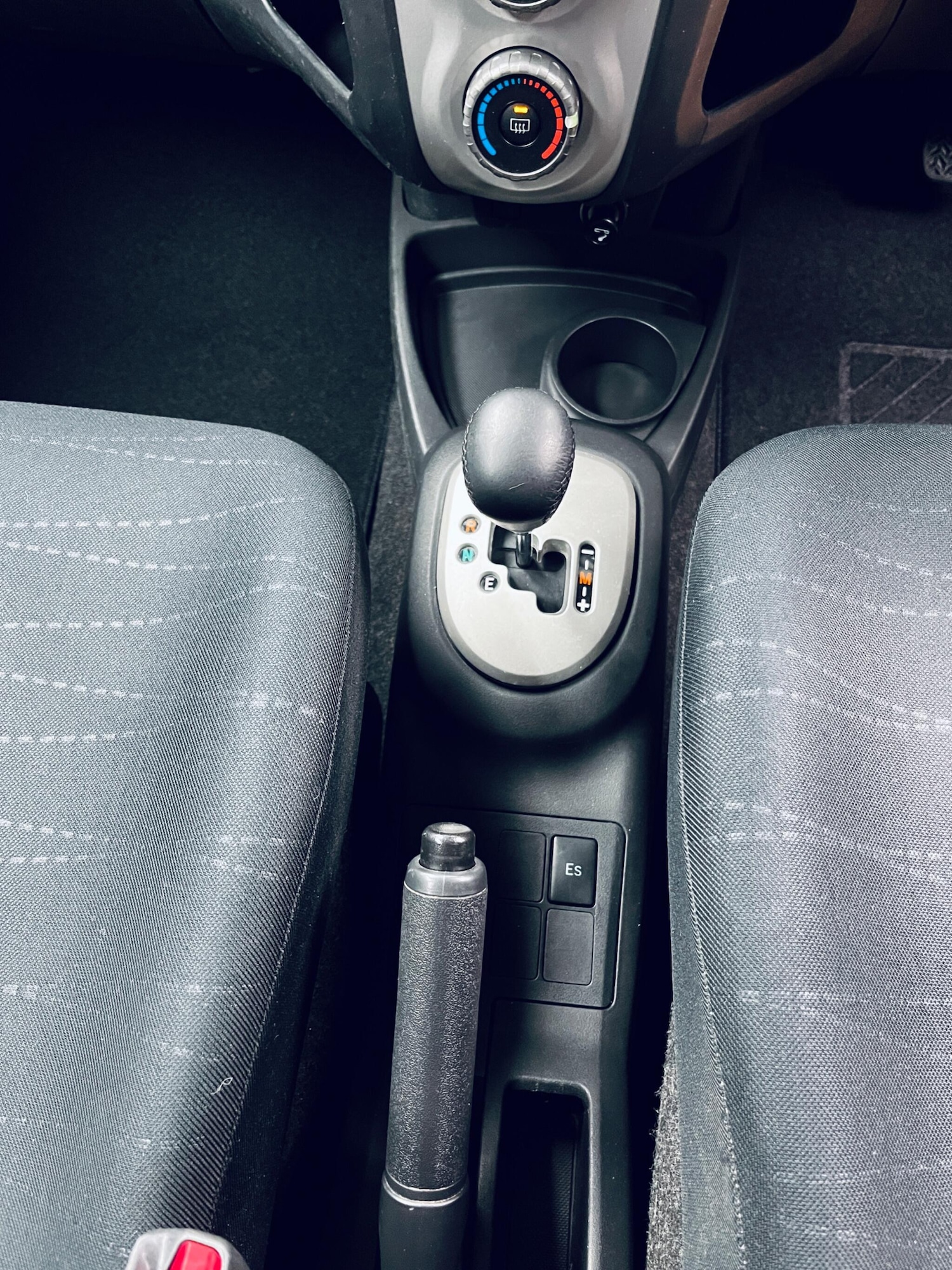 Used Toyota Yaris 2008 for sale - 77549439: Photo 40