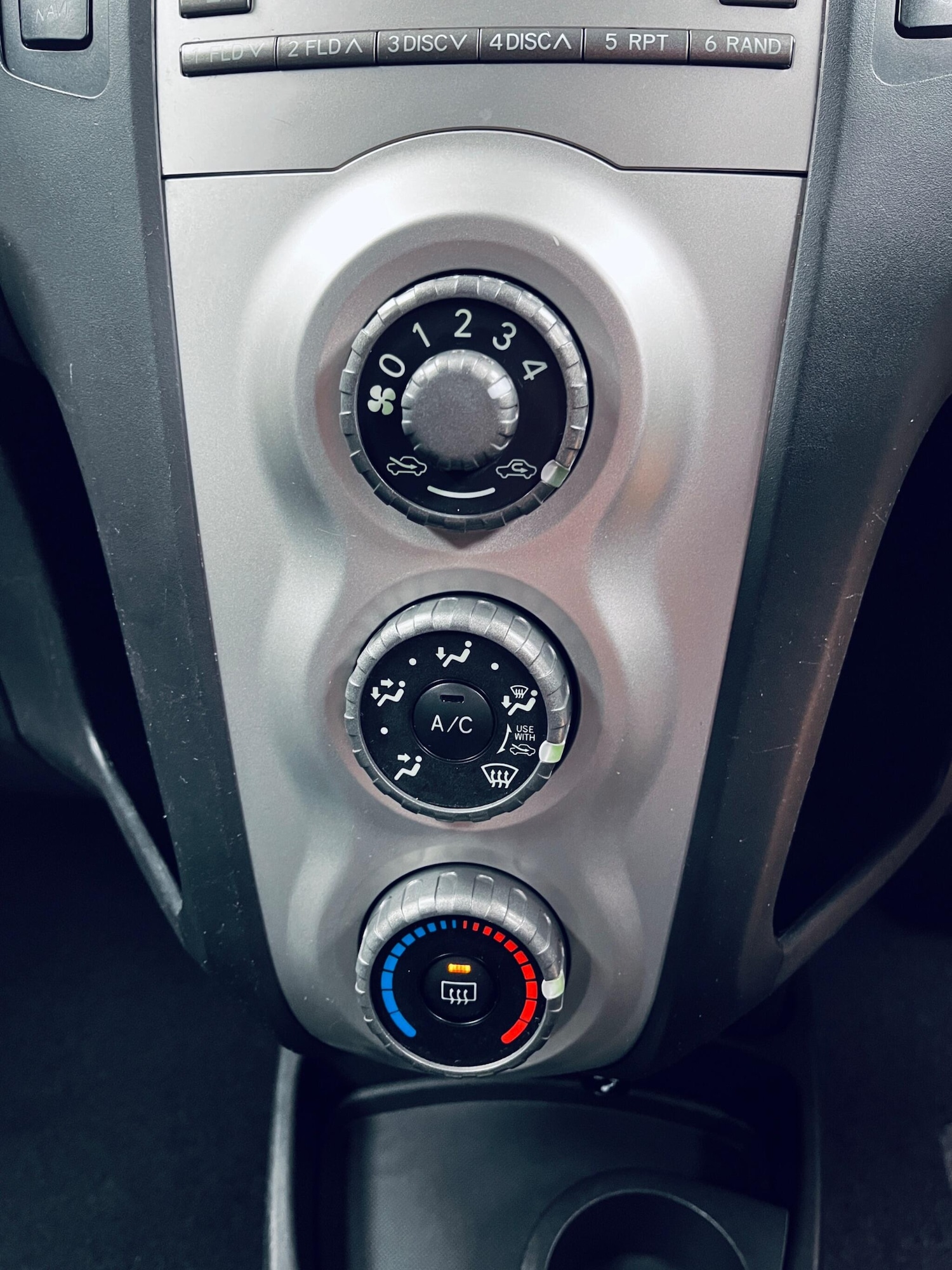 Used Toyota Yaris 2008 for sale - 77549439: Photo 42