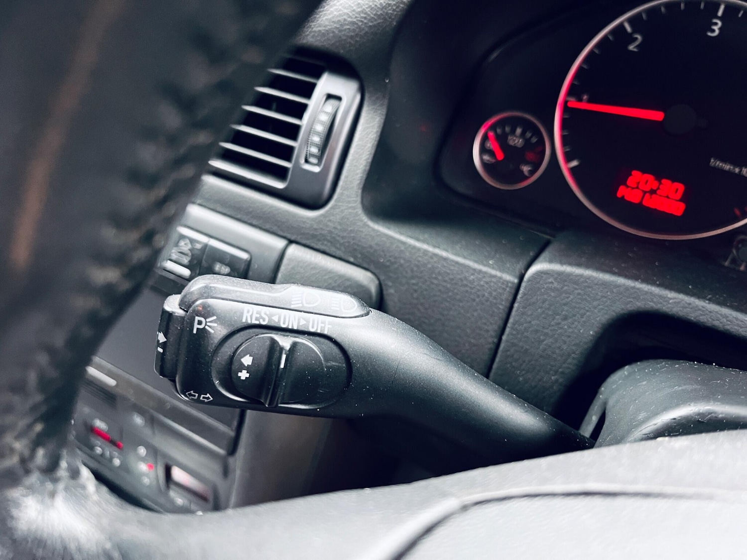 Used Audi A6 Allroad 2002 for sale - 77550625: Photo 37