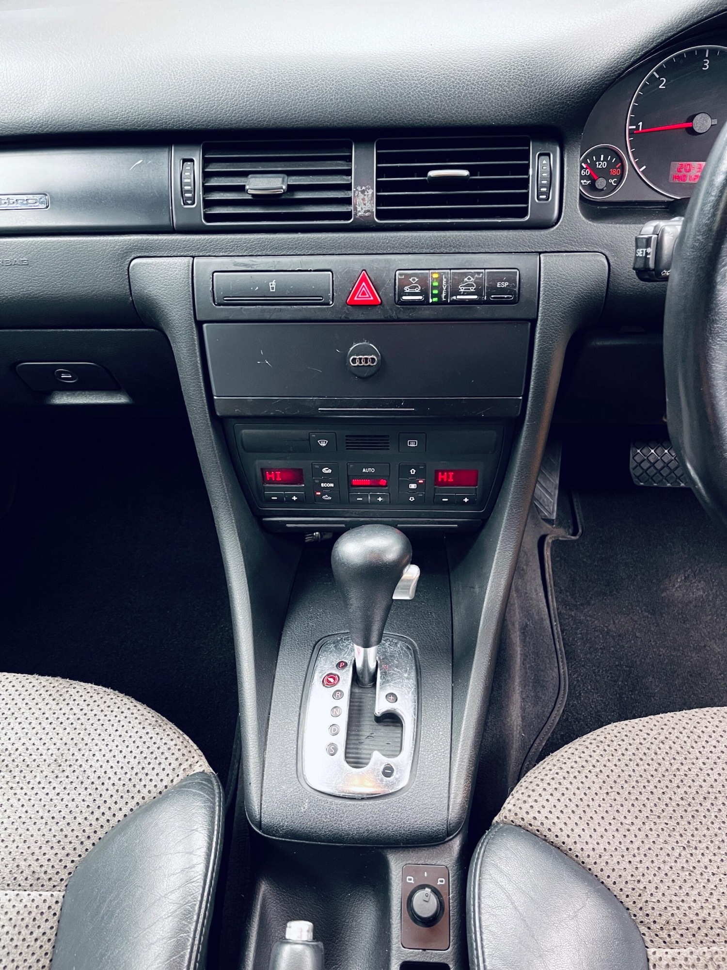 Used Audi A6 Allroad 2002 for sale - 77550625: Photo 42