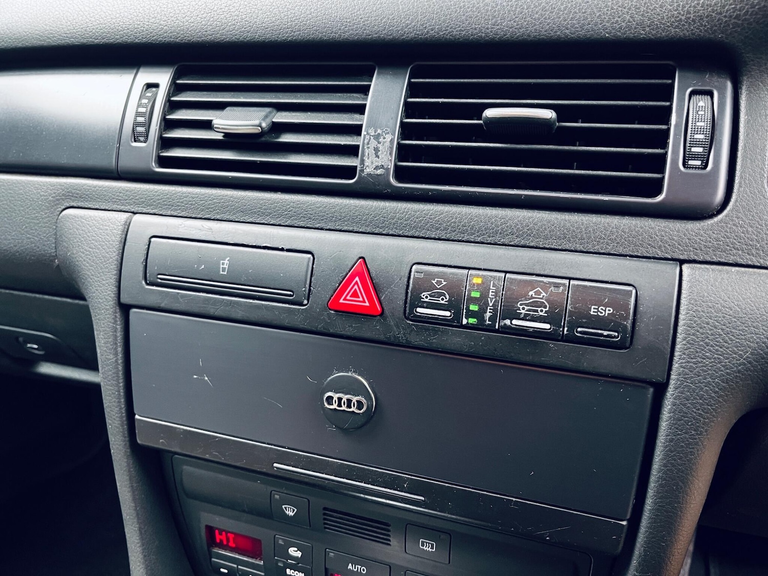 Used Audi A6 Allroad 2002 for sale - 77550625: Photo 46