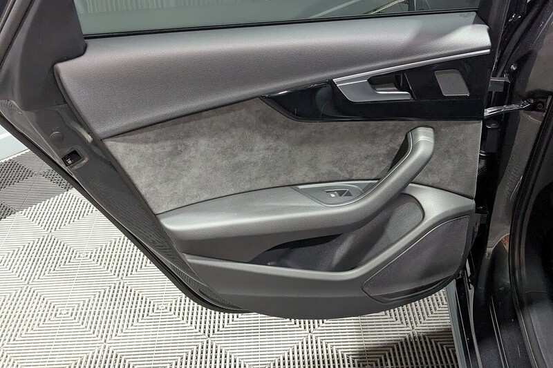 Used Audi A4 Avant 2020 for sale - 77007788: Photo 40