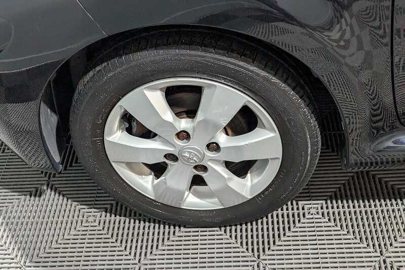 Used Toyota AYGO 2013 for sale - 76740864: Photo 13