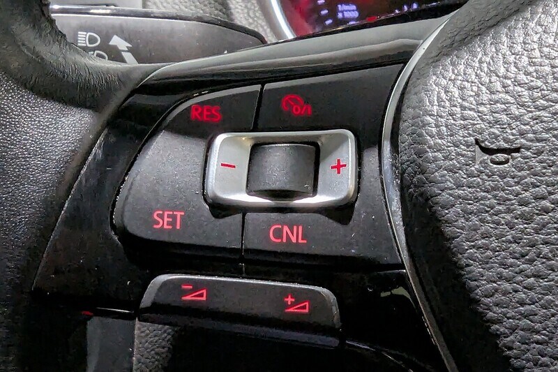 Used Volkswagen Polo 2016 for sale - 77422962: Photo 14