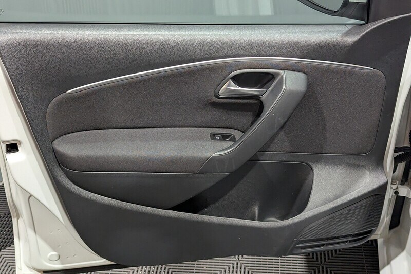 Used Volkswagen Polo 2016 for sale - 77422962: Photo 33