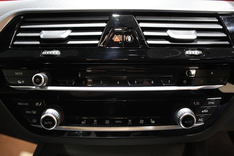 Used BMW 5 Series 2019 for sale - 76626822: Photo 38