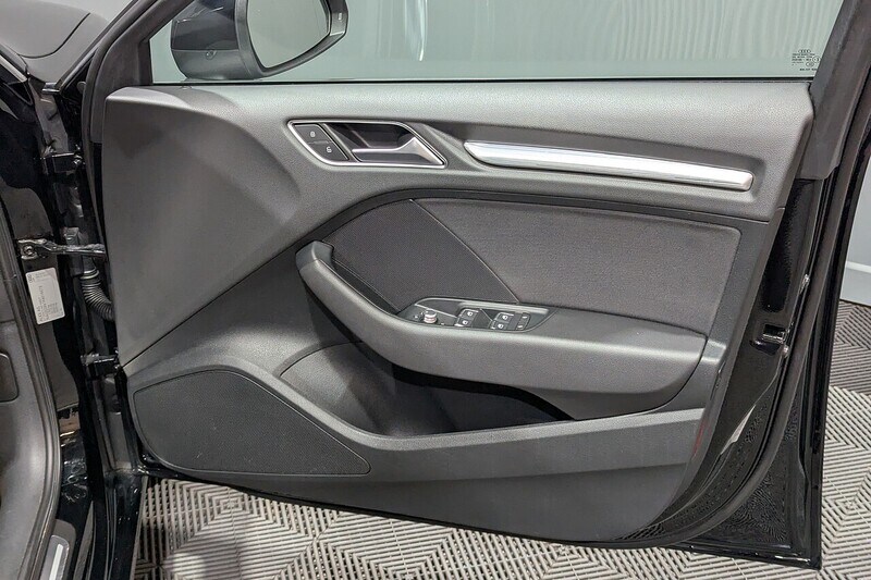 Used Audi A3 2014 for sale - 76618265: Photo 26